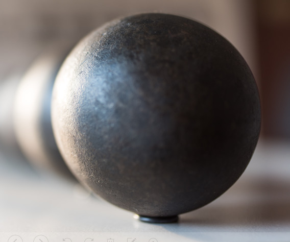 ボール ミルのサイズ20mm-150mmのための造られた球および鋳造物の球の粉砕の球