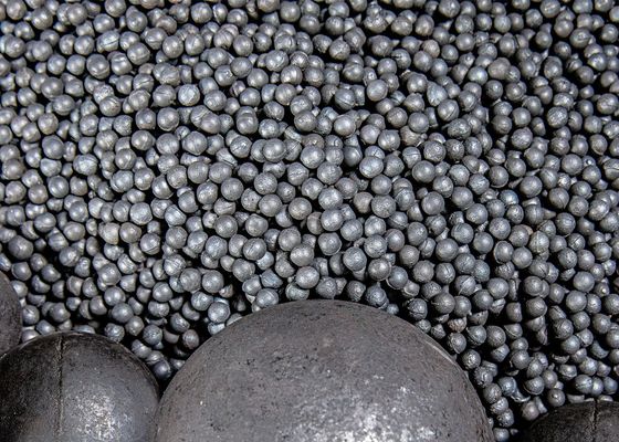 ベトナムの高クロム鋳造鋼球 OEM メーカー、エネルギーおよび鉱業研削産業向け 15-120mm 寸法