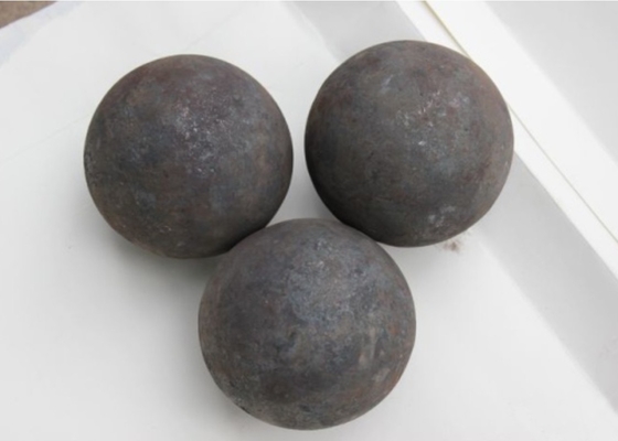 高品質 52-65 HRC 鍛造鋼磨球 40mm 50mm 鉄鍛造磨球