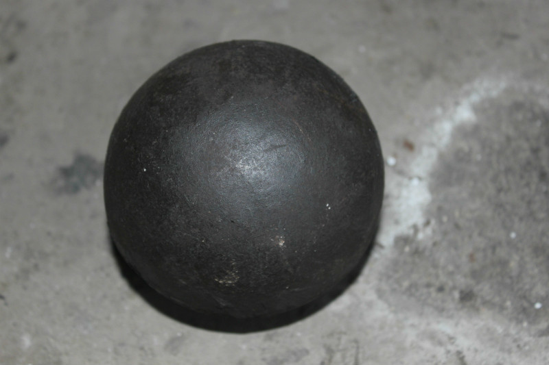 造られた粉砕のMeidaの球20-150mmの標準の物質的で高い硬度60-65