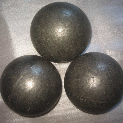 Cr1.5耐久性の65のHRCのボール ミルの球を鋳鉄